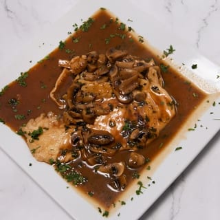 Chicken Marsala (Full Tray)