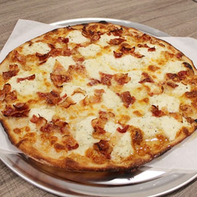 Honey Bacon & Ricotta Pizza (Large).