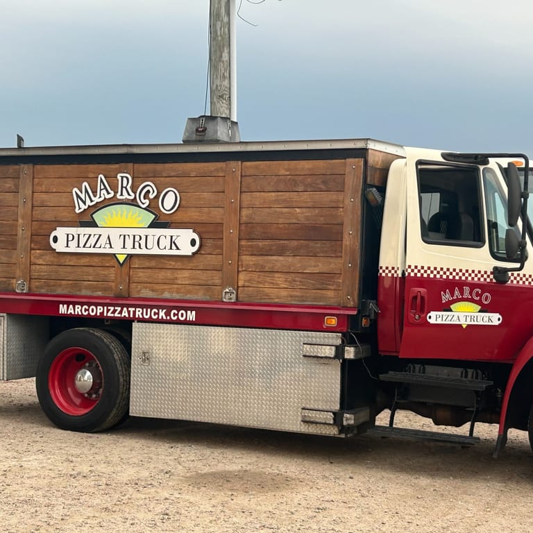 🍕 BRING NEW HAVEN STYLE PIZZA TO YOUR EVENT